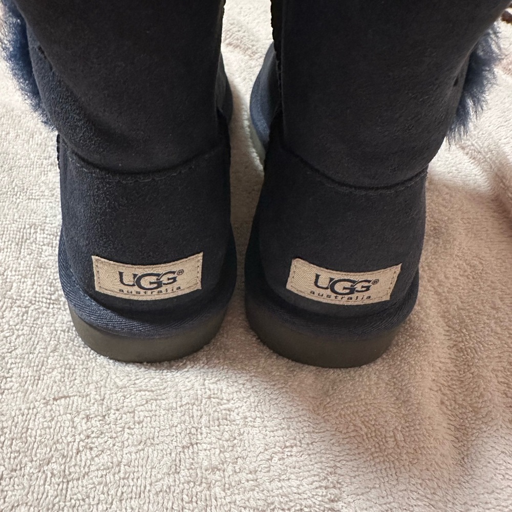 UGG Blue Suede Boots with Gray Soles - Picture 6 of 7